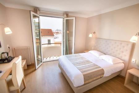 Hôtel Mondial - 40