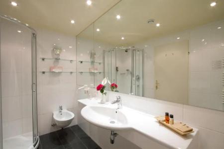 Krumers Post & Spa - 108