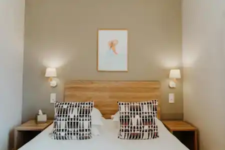 Hôtel Le Petit Castel - 76