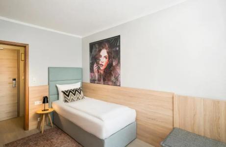 ArtAna Eden - 42