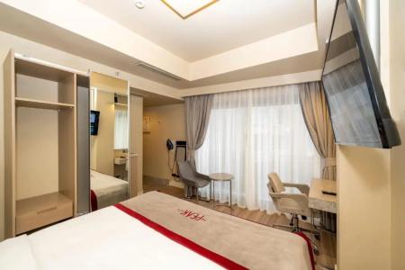 Ramada by Wyndham Istanbul Pera - 64