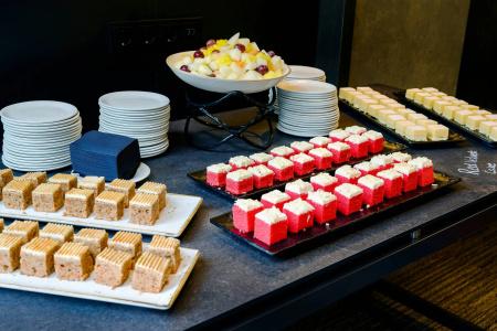 Courtyard by Marriott Amsterdam Airport - 12