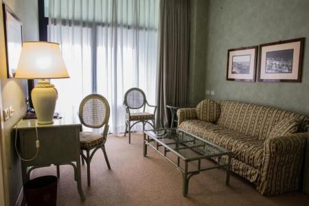 Grand Astoria - 81