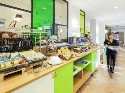Ibis Styles Napoli Garibaldi - 19