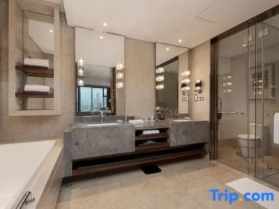 Radisson Blu Plaza Chongqing - 35