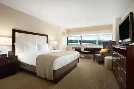 Hilton Miami Airport Blue Lagoon - 67
