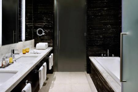 Marriott Downtown Abu Dhabi - 10