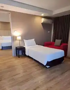 Baan Tanwa - MRT Ratchadapisek - 103