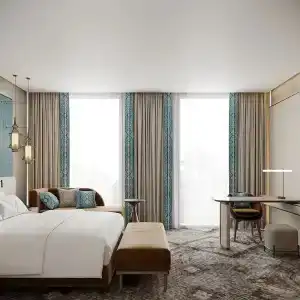 DoubleTree by Hilton - 50