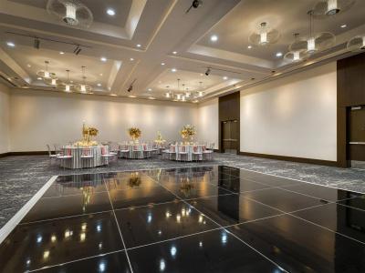 Radisson Blu Downtown - 16
