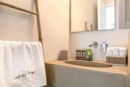White Tinos Luxury Suites - 132