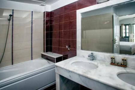 Amity Suites - Adults Only - 50