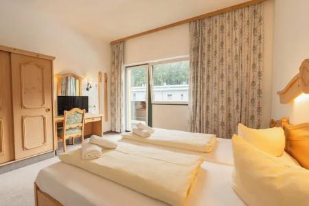 Gruberhof Bed & Breakfast - 155