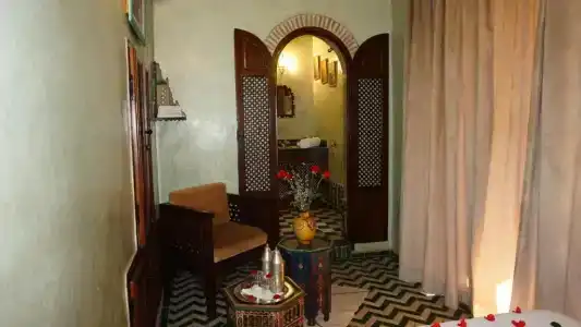 Riad Samsli - 37