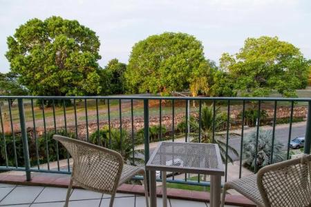 Cullen Bay Resorts - 44
