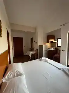 Red Rose Guest House - 34