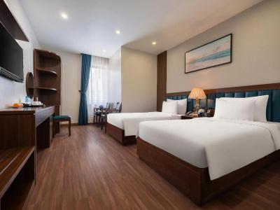 Halong Boutique - 3