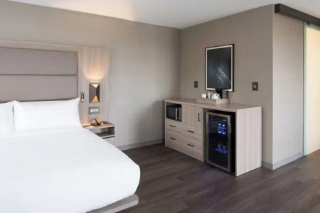 AC by Marriott Boston Cleveland Circle - 48