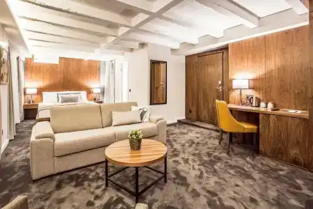 Nomad Luxury Suites - 16