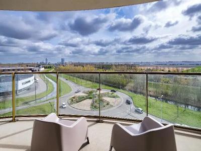 HOTELUX Airport - 72