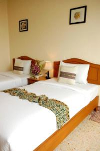 Krabi Phetpailin - 22