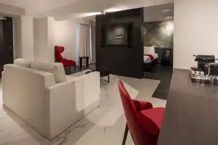 Melior Boutique - 27