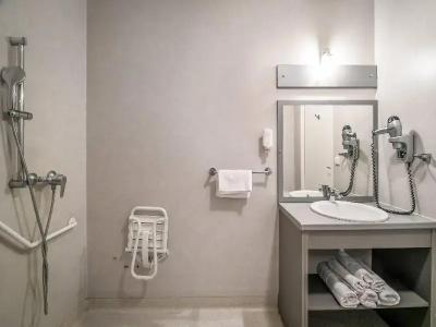 Zenitude Hôtel-Résidences Lorda - 79