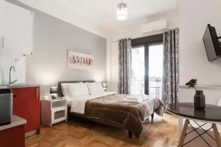 Nicholas Point and Rooms - 180