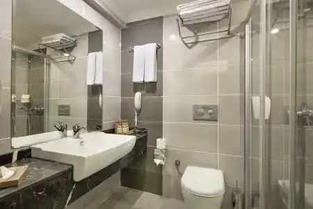 Crystal Aura Beach Resort & Spa  - 14