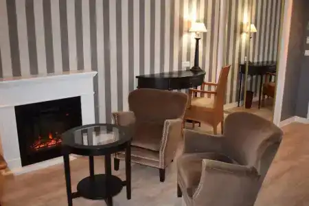 Le Trophée By m hôTel Spa - 75