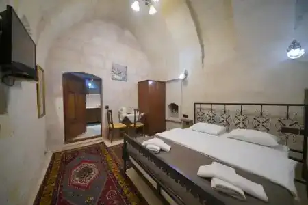 View Cave - 110