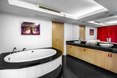 Hilltop Wellness Resort - 183