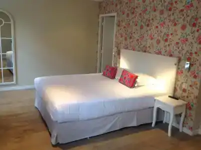Hôtel Central - 61