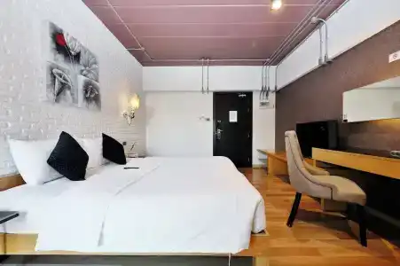 Diary Suite - 32