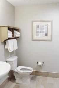 Carlisle Inn - 9
