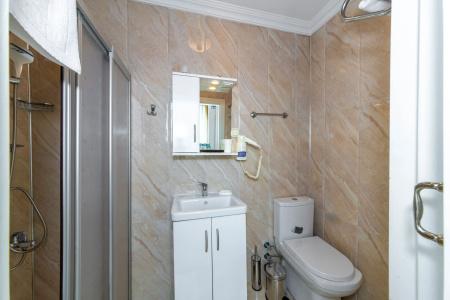 Walnut Shell & Spa - 40