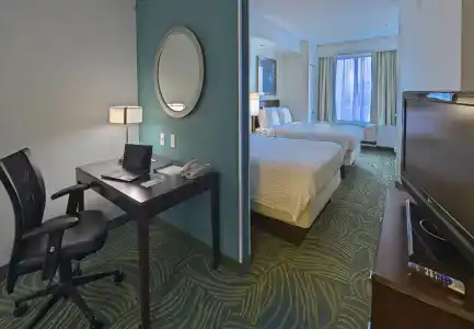 SpringHill Suites by Marriott - 6
