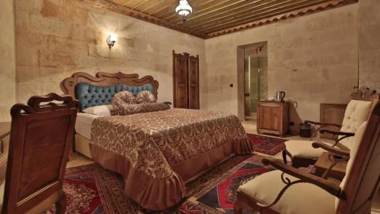 Phocas Cave Suites - 46