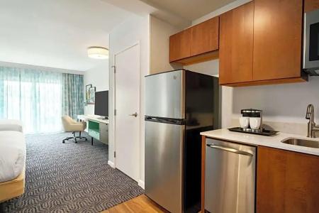 DoubleTree by Hilton Ocean City Oceanfront - 163