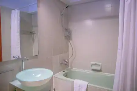 Baiyoke Suite - 7