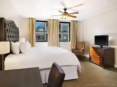 Selina Chicago - 11