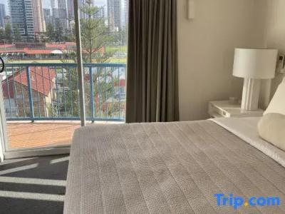 San Mateo On Broadbeach - 48