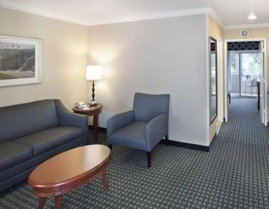 Best Western Plus Marina Shores - 85