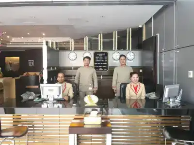 Al Jazira Club - 18