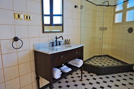 Boutique Castillo Rojo - 206