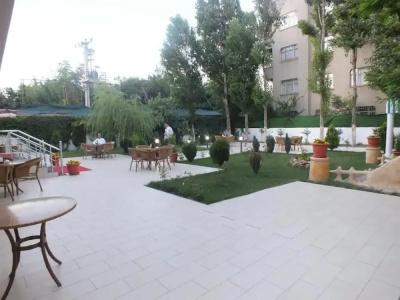 Izgi Turhan - 15