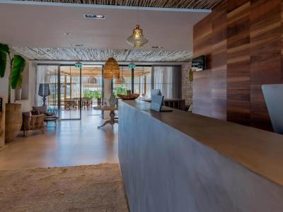 Cumeja Beach Club & - 27