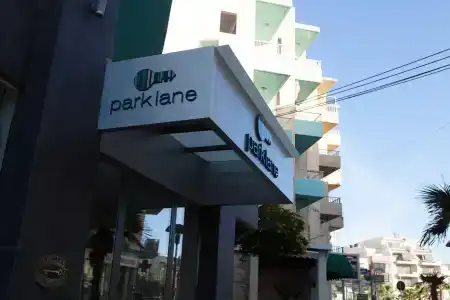Park Lane Boutique Aparthotel - 0