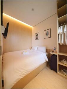 Cool Living - 28