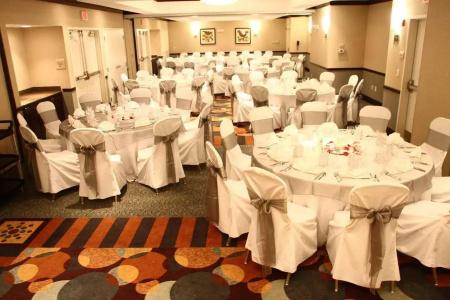 Hilton Garden Inn/Hanes Mall - 28